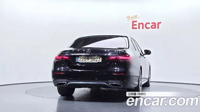 Mercedes-Benz E-Класс 2021 thumb 4