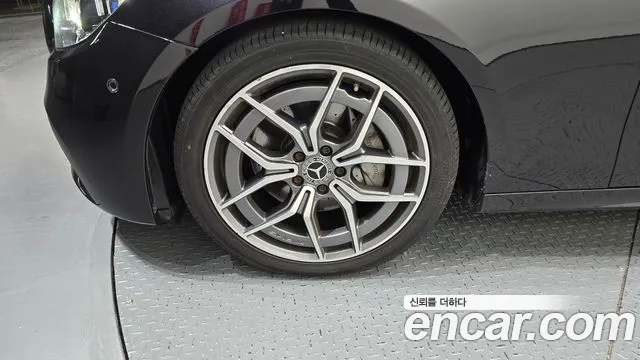 Mercedes-Benz E-Класс 2021 thumb 5