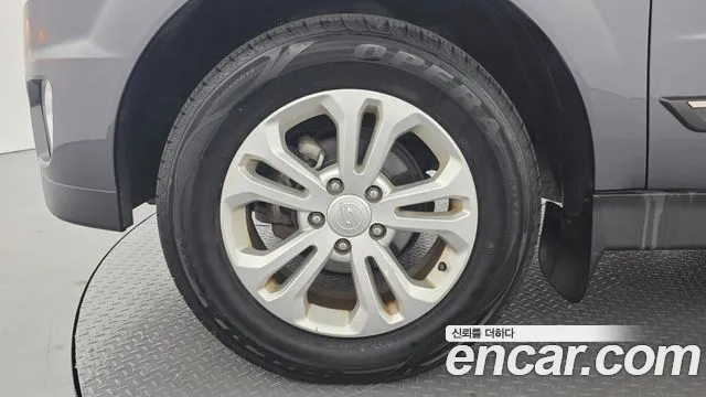 KG_Mobility_Ssangyong KORANDO 2016 thumb 5