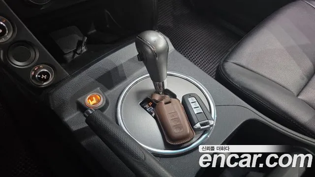 KG_Mobility_Ssangyong KORANDO 2016 thumb 9