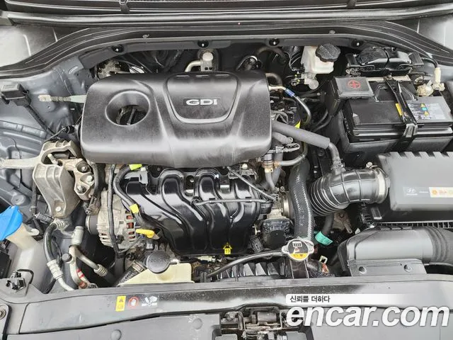 Hyundai Avante 2016 thumb 5