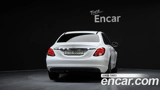 Mercedes-Benz C-Класс 2016 thumb 4