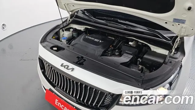 Kia Carnival 2017 thumb 5