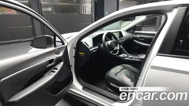 Hyundai Sonata 2019 thumb 10