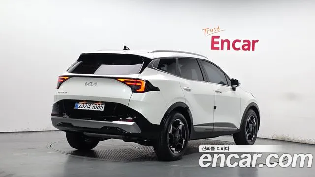 Kia Sportage 2025 thumb 2