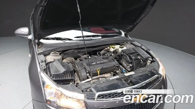 ChevroletGMDaewoo Cruze 2011 thumb 6
