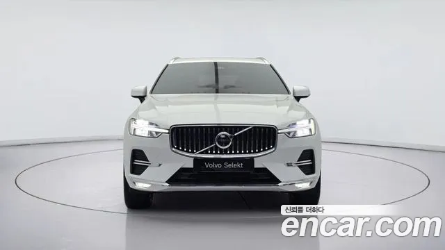 Volvo XC60 2023 thumb 2
