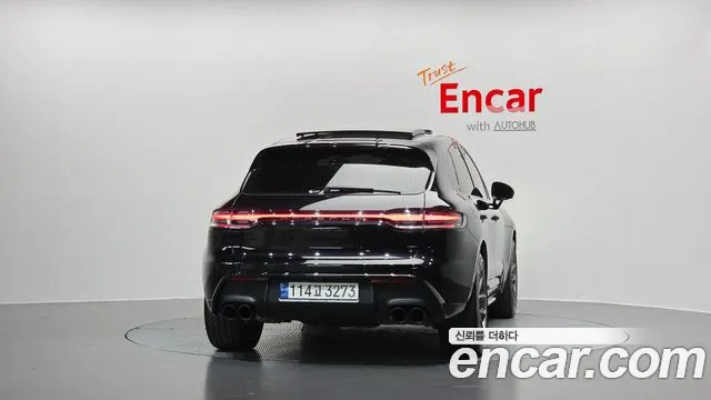 Porsche Macan 2023 thumb 4