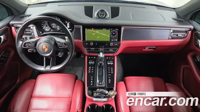Porsche Macan 2023 thumb 7