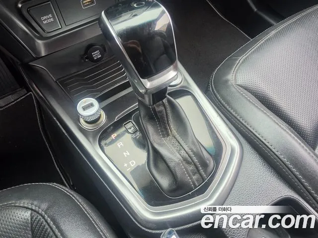 KG_Mobility_Ssangyong TIBOLI 2019 thumb 10
