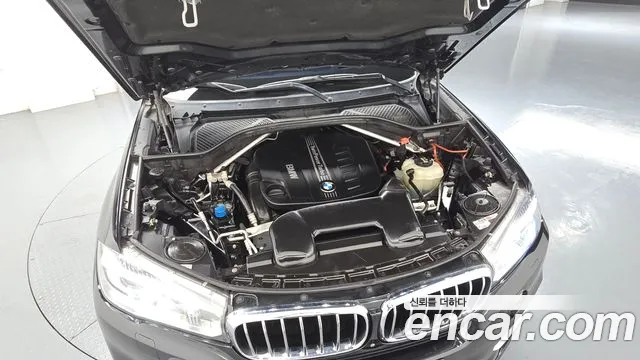 BMW X5 2016 thumb 6