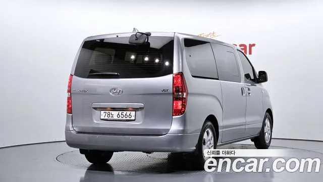 Hyundai Starex 2019 thumb 2