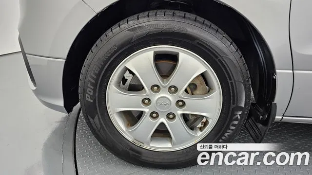 Hyundai Starex 2019 thumb 5