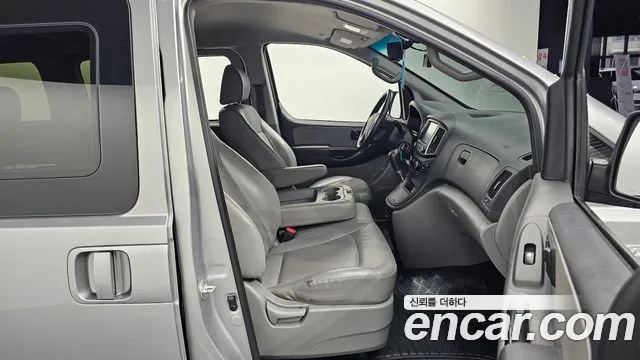 Hyundai Starex 2019 thumb 11