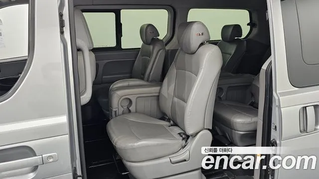 Hyundai Starex 2019 thumb 12