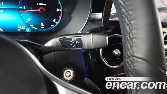 Mercedes-Benz GLC 2021 thumb 9