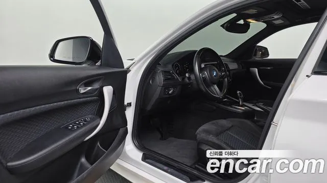 BMW 1-Series 2018 thumb 10