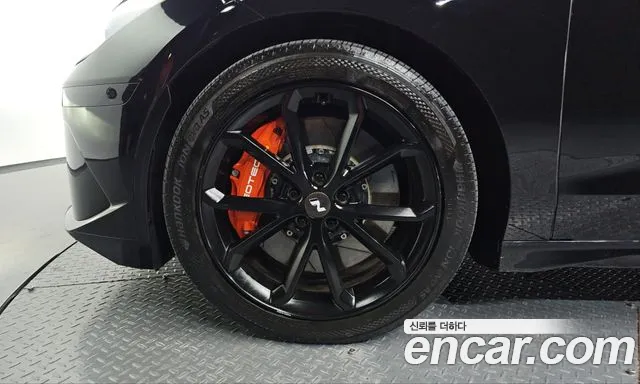 Hyundai IONIQ 6 2022 thumb 4