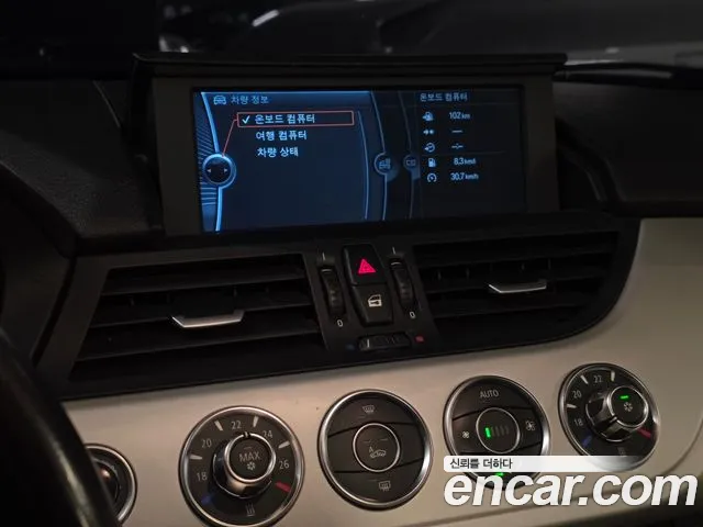 BMW Z4 2009 thumb 5