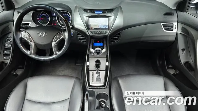 Hyundai Avante 2013 thumb 7