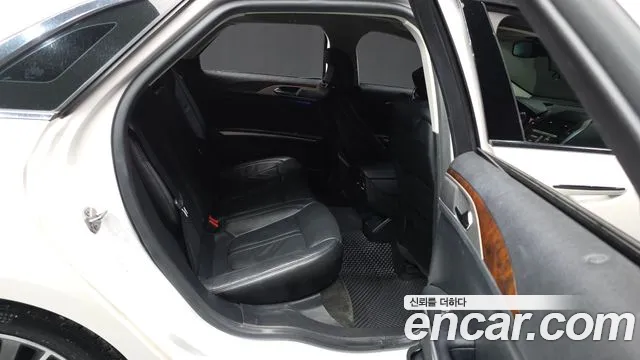 Lincoln MKZ 2015 thumb 12