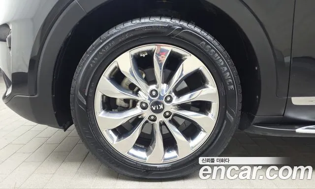 Kia Sorento 2017 thumb 4