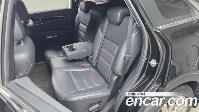 Kia Sorento 2017 thumb 11
