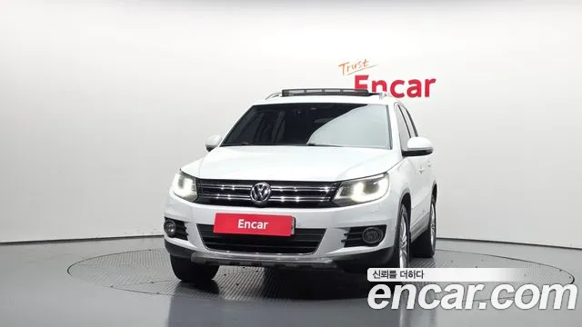 Volkswagen Tiguan 2016 thumb 3