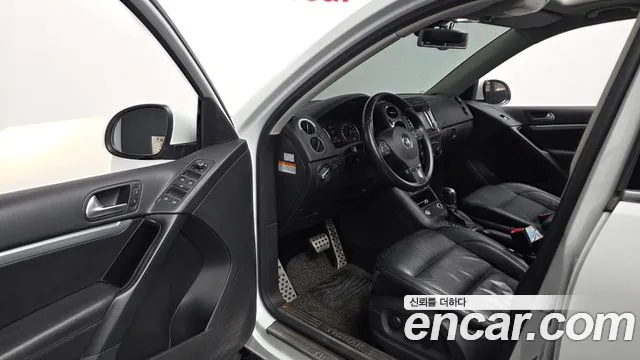 Volkswagen Tiguan 2016 thumb 10