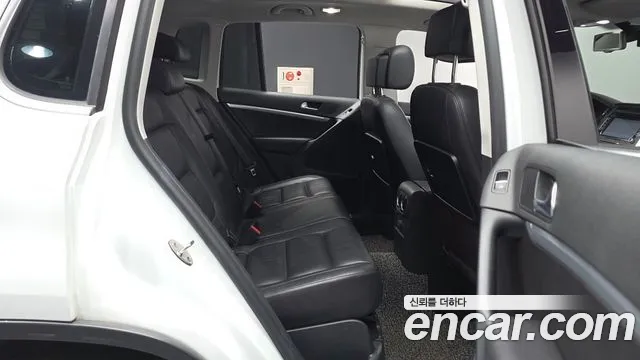 Volkswagen Tiguan 2016 thumb 12