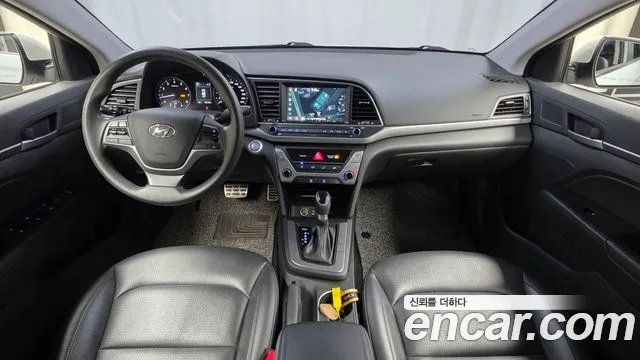 Hyundai Avante 2018 thumb 6