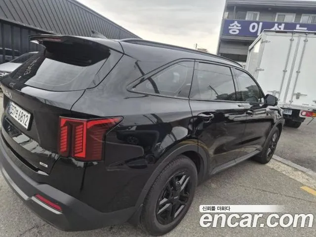 Kia Sorento 2024 thumb 4