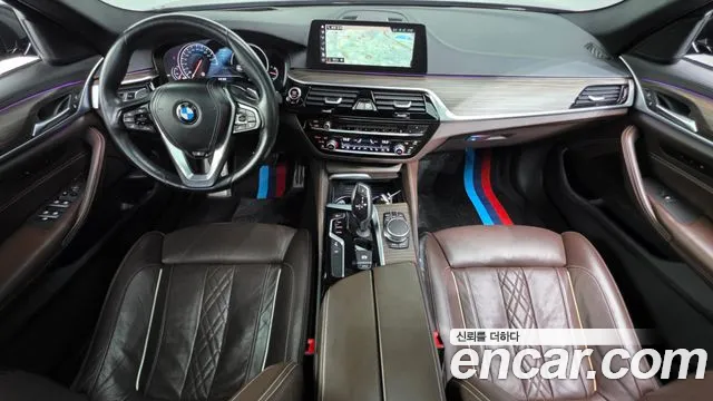 BMW 5-Series 2017 thumb 7