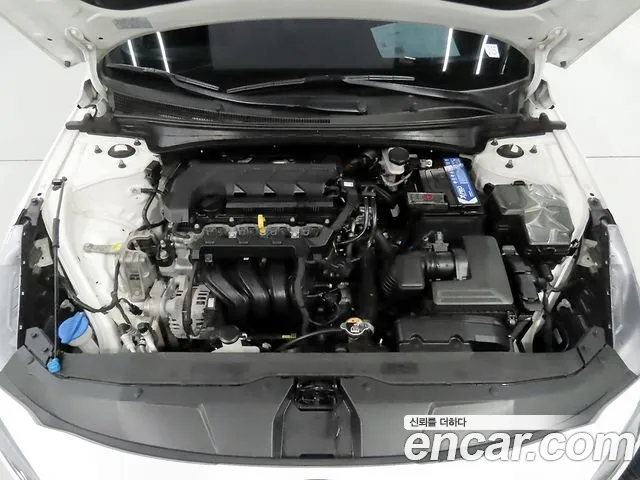 Hyundai Avante 2022 thumb 6