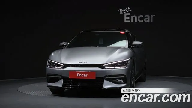 Kia EV6 2022 thumb 3