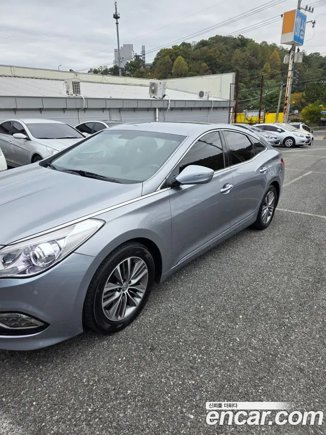 Hyundai Grandeur 2014 thumb 3