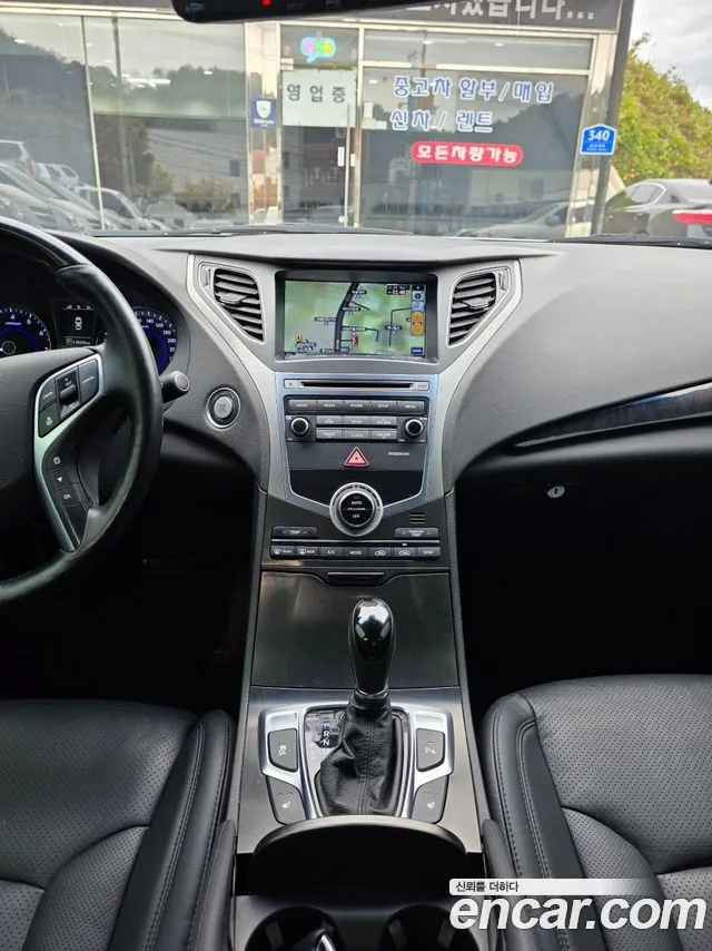 Hyundai Grandeur 2014 thumb 5