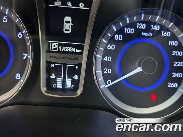 Hyundai Grandeur 2014 thumb 7