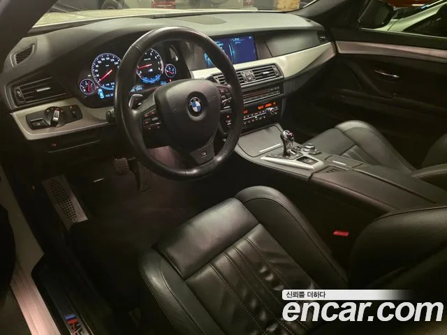 BMW M5 2013 thumb 7