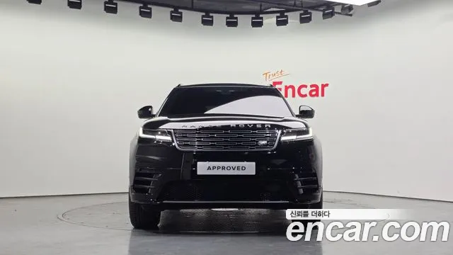 Land Rover Range Rover Velar 2026 thumb 7
