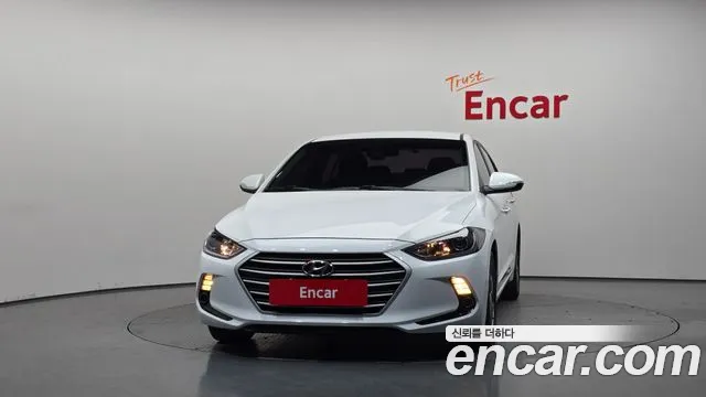 Hyundai Avante 2016 thumb 3