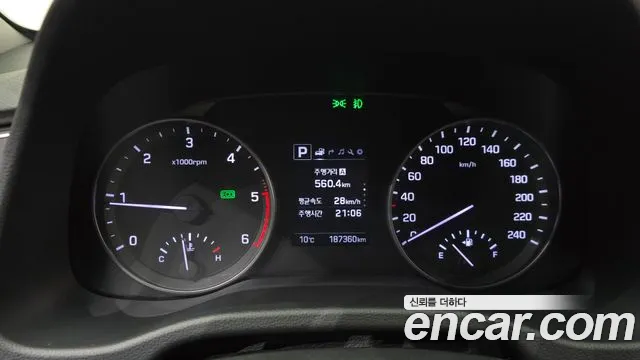 Hyundai Avante 2016 thumb 8