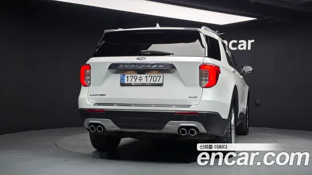 Ford Explorer 2020 thumb 4