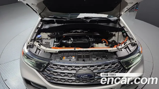 Ford Explorer 2020 thumb 6