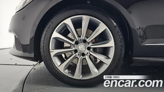 Mercedes-Benz CLS-Class 2016 thumb 4
