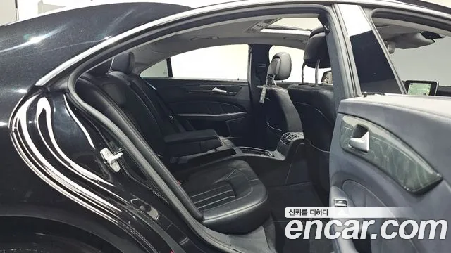 Mercedes-Benz CLS-Class 2016 thumb 11