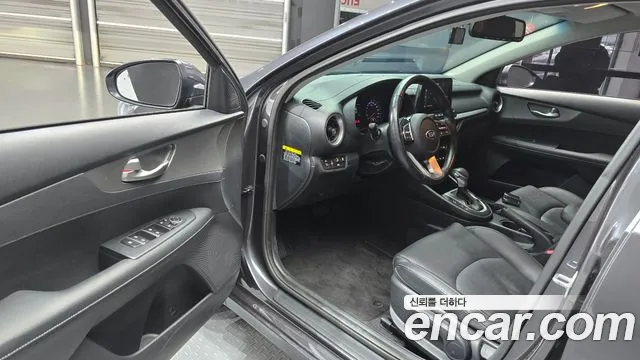 Kia K3 2019 thumb 10