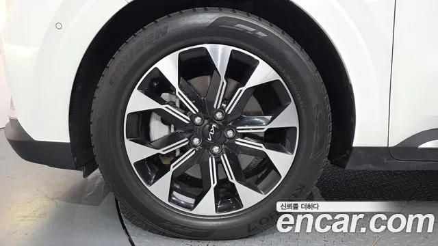 Kia Carnival 2022 thumb 5