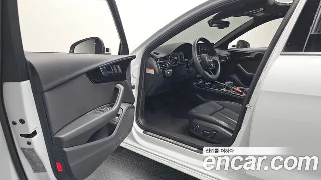 Audi A4 2020 thumb 10