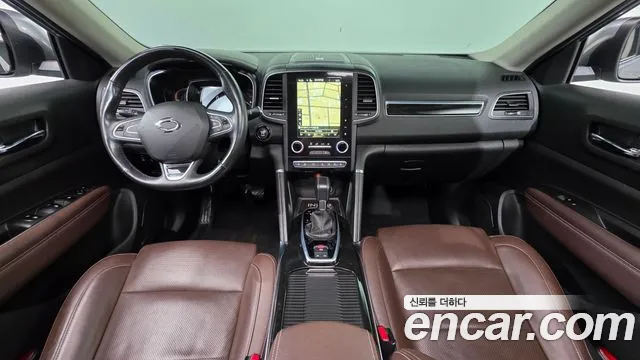 Renault-KoreaSamsung Koleos 2016 thumb 7